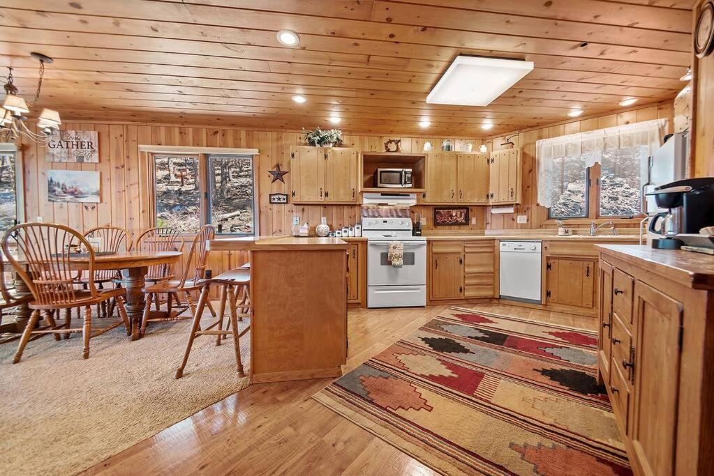 Holliday House Villa Rapid City Exterior foto